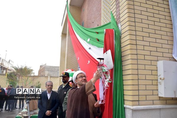 طنین  زنگ انقلاب اسلامی در مدارس جهرم