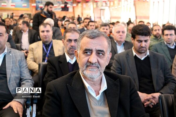 استقبال نمادین ورود تاریخی امام خمینی(ره) به ایران در مازندران
