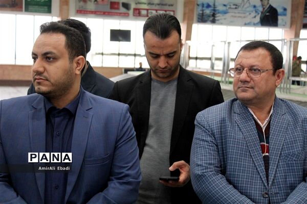 استقبال نمادین ورود تاریخی امام خمینی(ره) به ایران در مازندران
