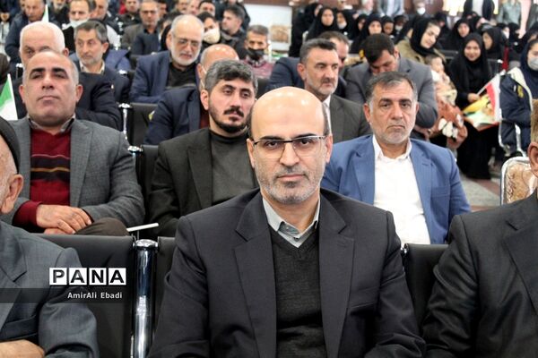 استقبال نمادین ورود تاریخی امام خمینی(ره) به ایران در مازندران