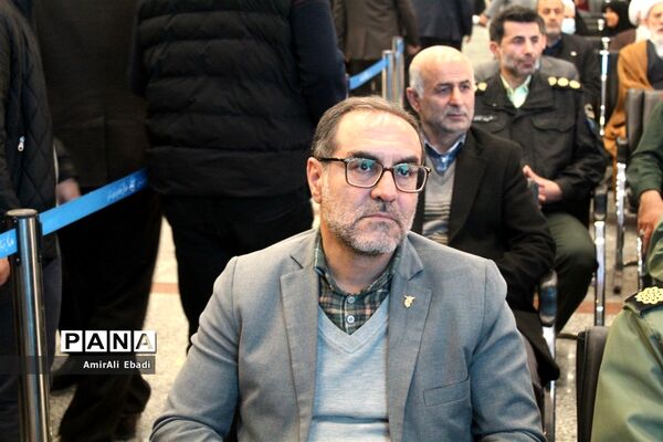 استقبال نمادین ورود تاریخی امام خمینی(ره) به ایران در مازندران
