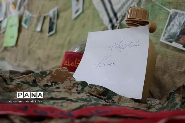 نواخته شدن زنگ انقلاب در مدارس شهرستان آباده