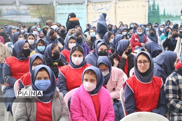 نواختن زنگ انقلاب در رشت