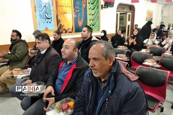 نواختن زنگ انقلاب در آموزش و پرورش رودهن