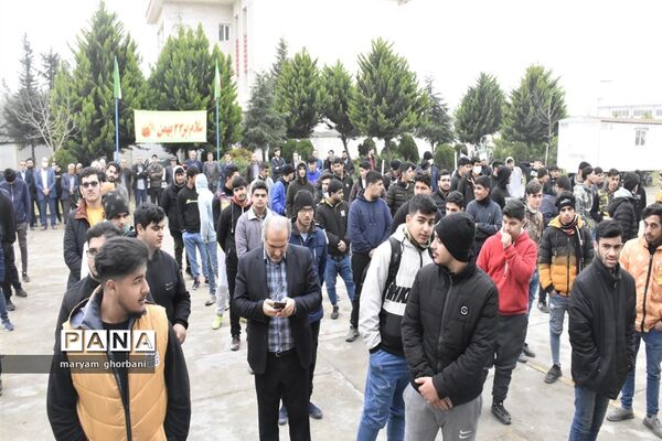 نواخته شدن زنگ انقلاب در بهنمیر