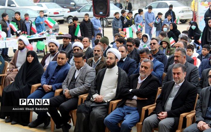 نواختن زنگ انقلاب در استان مازندران/فیلم