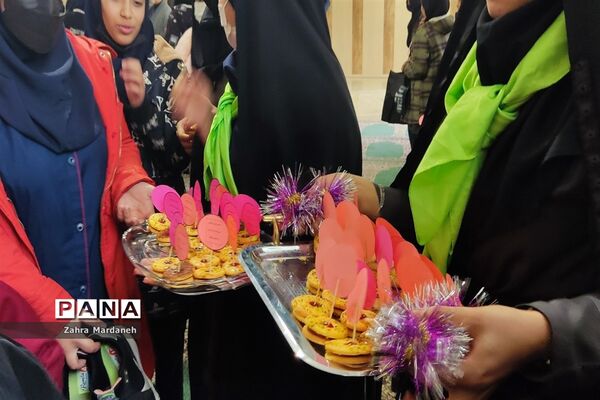 برگزاری مراسم سه‌شنبه‌های مهدویت در آموزشگاه طاها قرچک
