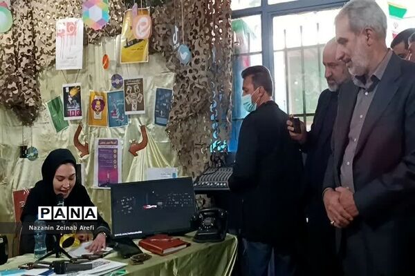 افتتاحیه  نمایشگاه‌های دانش‌آموزی مدرسه انقلاب با حضور وزیر آموزش و پرورش دراسلامشهر