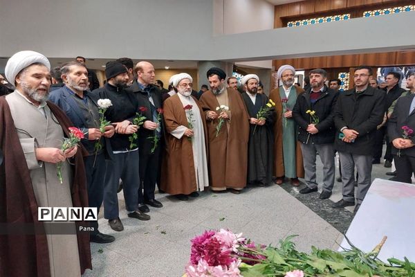 سالگرد دوازدهم بهمن ماه سالروز ورود امام خمینی(ره) به ایران در تبریز