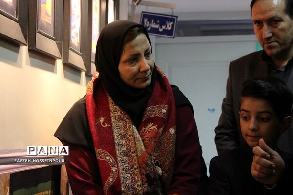 طنین گلبانگ انقلاب در بهارستان‌دو