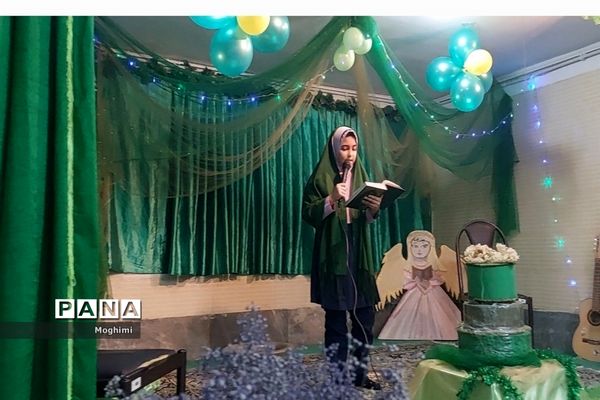 جشن سالروز ورود امام و نواختن زنگ انقلاب در دبستان دخترانه فرهنگ منطقه ۱۳