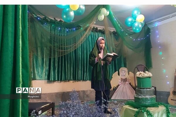 جشن سالروز ورود امام و نواختن زنگ انقلاب در دبستان دخترانه فرهنگ منطقه ۱۳