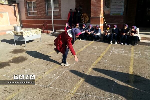 برگزاری بازی‌های محلی در دبستان برکت رودهن