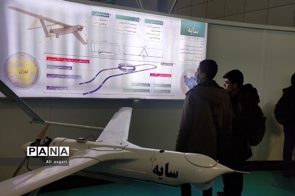 بازدید دانش‌آموزان مدرسه دارالفنون از پارک ملی هوا‌فضا