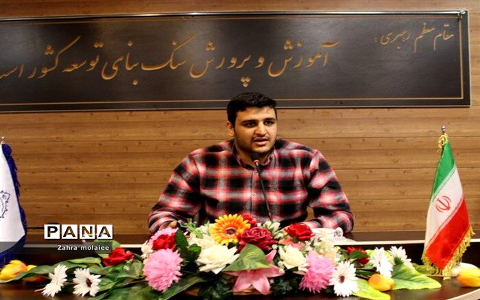 وقت‌شناسی و مسئولیت‌پذیری از مهم‌ترین وظایف خبرنگاران است