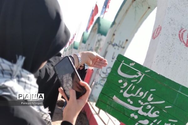 بازدید دختران دانش‌آموز شهرستان قرچک، از منطقه جنگی شلمچه و اروند رود