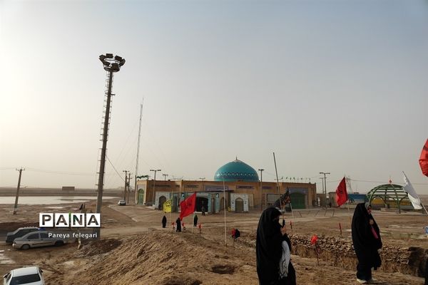 بازدید دختران دانش‌آموز شهرستان قرچک، از منطقه جنگی شلمچه و اروند رود