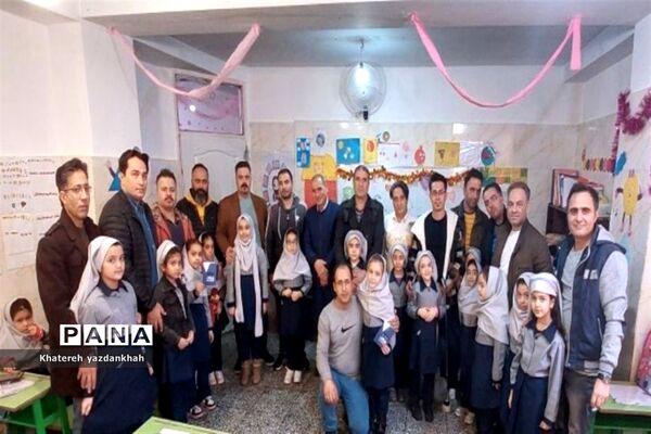 اجرای طرح اکرام پدران توسط دانش‌آموزان مدرسه مریم ملارد