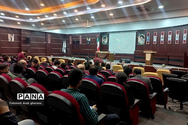 گردهمایی فعالان و نخبگان فرهنگی پاکدشت