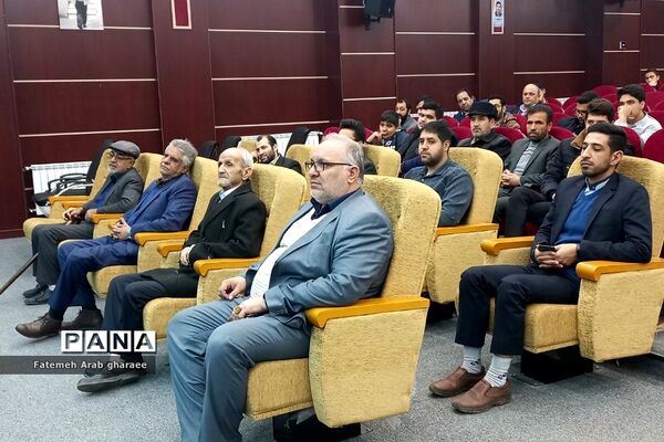 گردهمایی فعالان و نخبگان فرهنگی پاکدشت