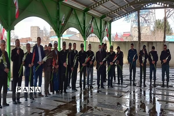 برگزاری مراسم غبار‌روبی مزار شهدای شهرستان نظرآباد