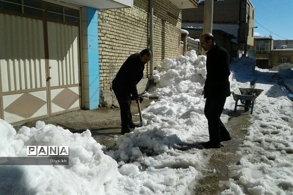 بارش سنگین برف در فارسان