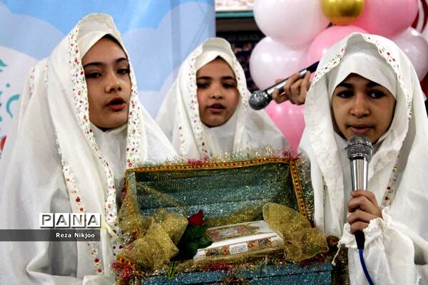 جشن تکلیف دختران بهارستانی