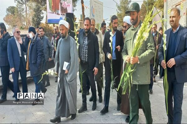 آیین گلباران و عطرافشانی مزار شهدای آستان امامزاده عقیل(ع) اسلامشهر
