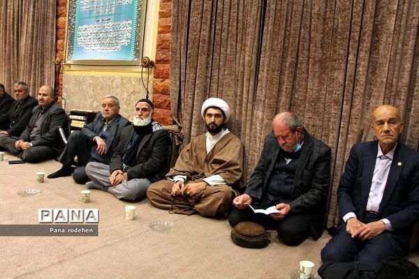 مراسم ولادت حضرت علی(ع) در دفتر امام‌جمعه رودهن