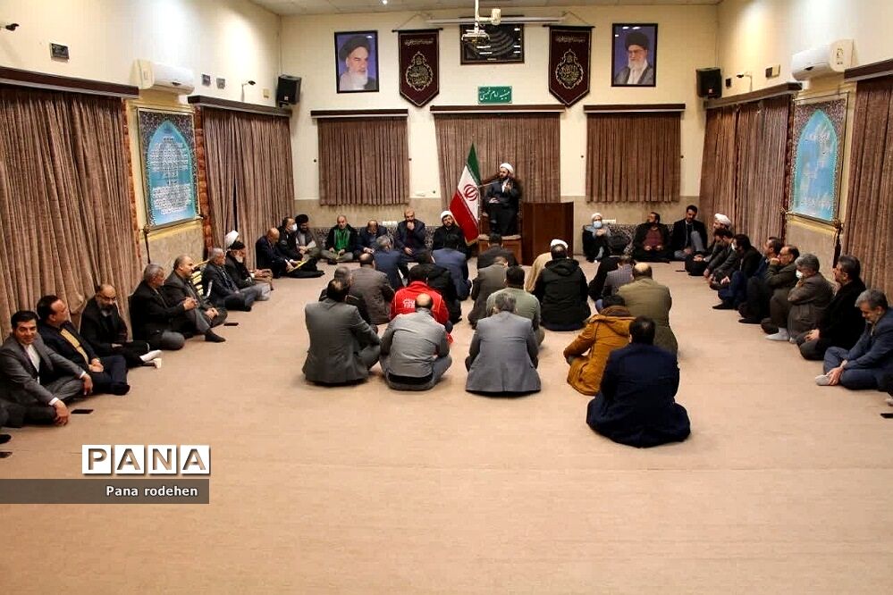 مراسم ولادت حضرت علی(ع) در دفتر امام‌جمعه رودهن