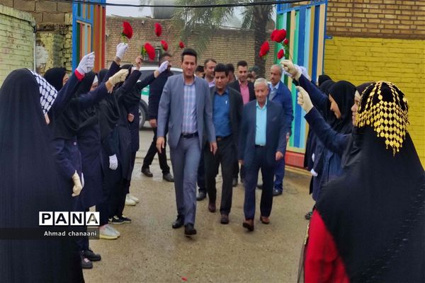 زنگ انقلاب در مدارس کارون نواخته شد