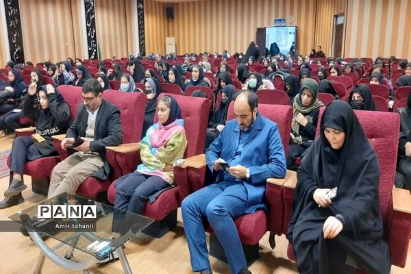 یادواره دانش‌آموزی ۱۸ شهید گمنام منطقه حضرت زهرا (س) منطقه ۱۸