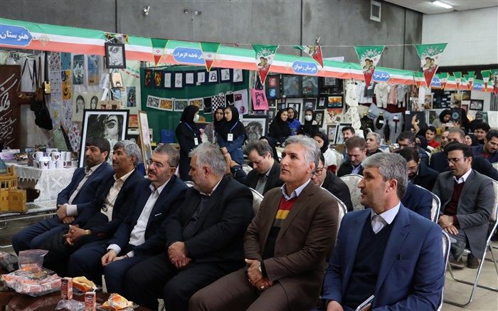 ۴۰ درصد دانش‌آموزان پایه نهم به رشته‌های فنی و حرفه‌ای هدایت شده‌اند