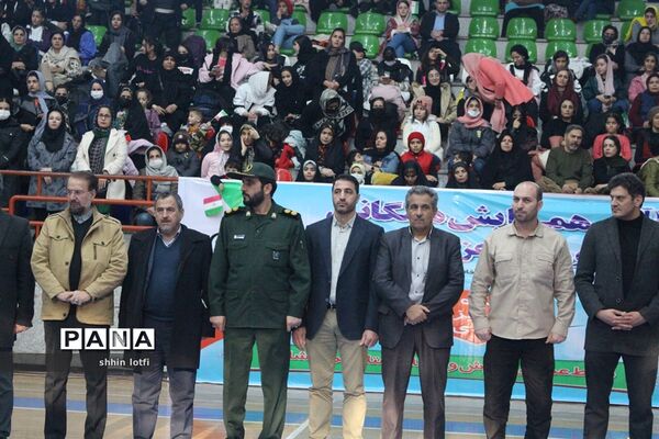 همایش همگانی «ورزش، عزت و افتخار» در کرمانشاه