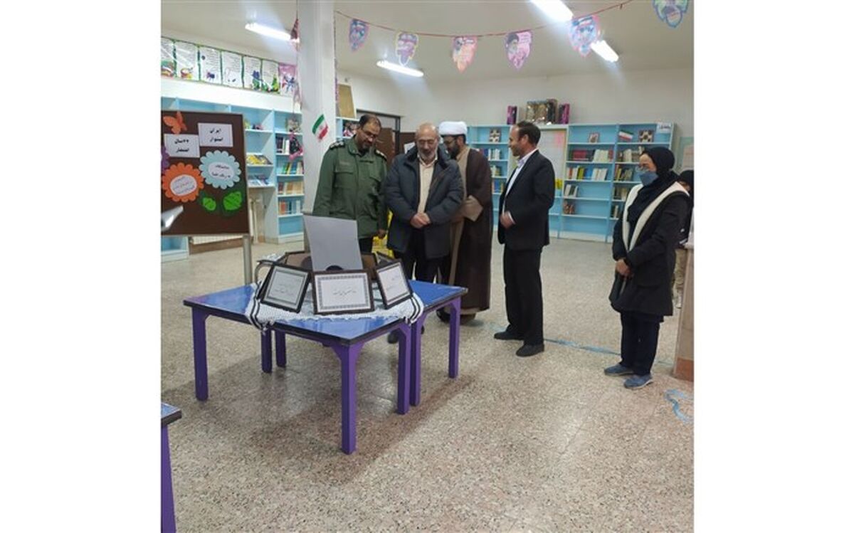 افتتاح نمایشگاه هنری به رنگ خدا در سرایان