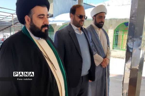غباروبی و عطرافشانی شهدای آبعلی و دو شهید گمنام و شهدای سادات محله در رودهن