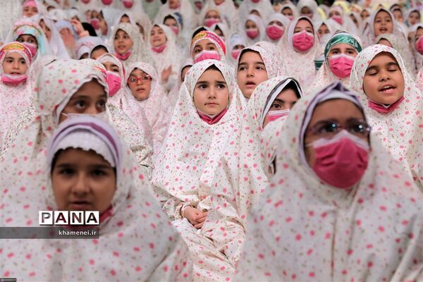 مراسم جشن تکلیف دختران دانش‌آموز به امامت رهبر معظم انقلاب