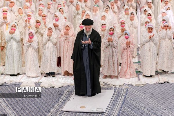 مراسم جشن تکلیف دختران دانش‌آموز به امامت رهبر معظم انقلاب