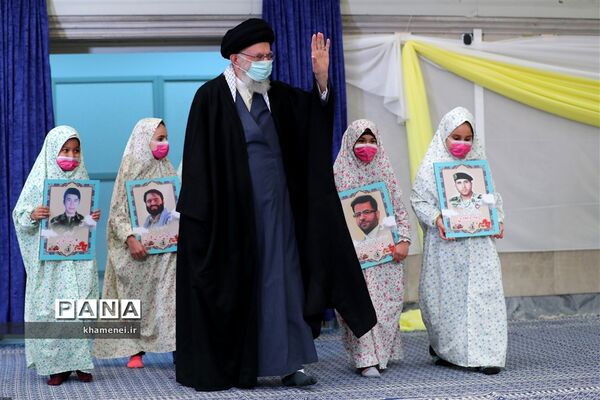 مراسم جشن تکلیف دختران دانش‌آموز به امامت رهبر معظم انقلاب