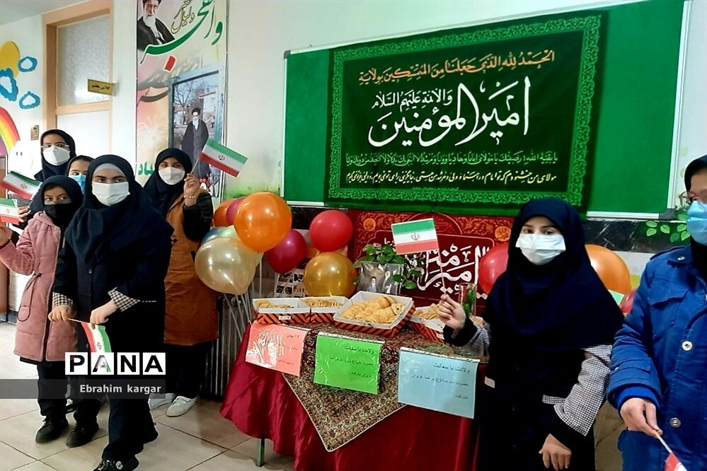 جشن میلاد امام علی علیه السلام در مدرسه حضرت زهرا(س)