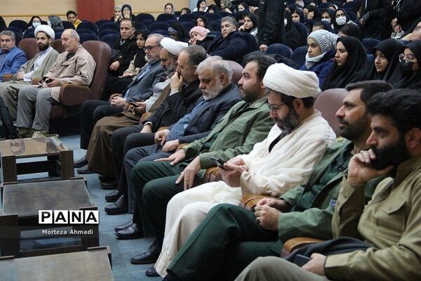 اعزام دانش‌آموزان به اردوی راهیان نور