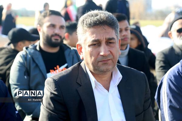 همایش پیاده‌روی خانوادگی شهر طبقده