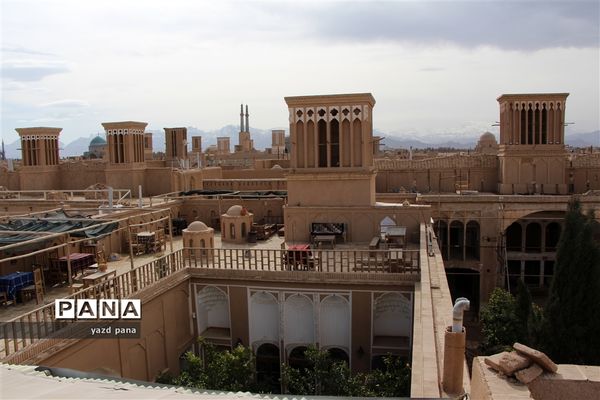 اردوی بازدید از بافت تاریخی یزد ویژه مدیران مدارس ناحیه یک یزد