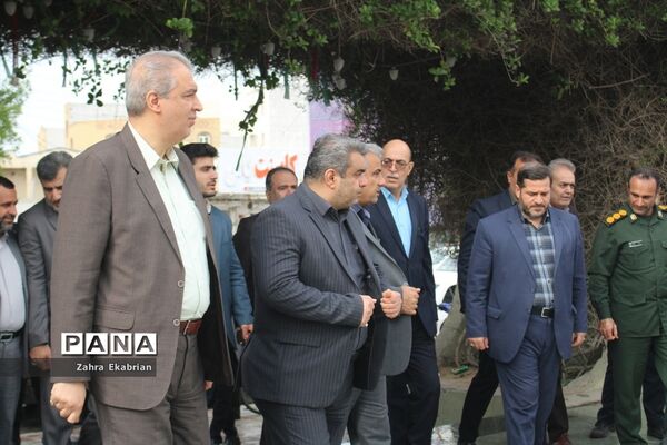 تجدید میثاق با شهدا در بوشهر