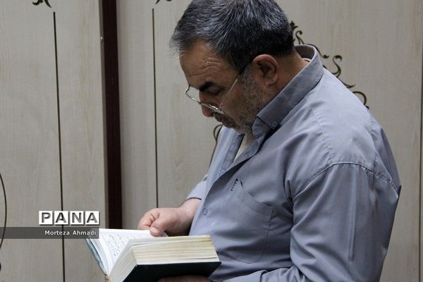 برگزاری مراسم اعتکاف دانش‌آموزان پسر مدارس شهرری