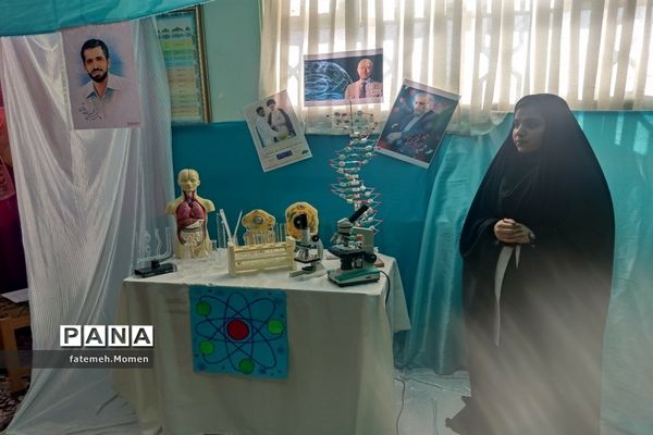 آیین جشن سالگرد پیروزی انقلاب اسلامی در دبیرستان حضرت خدیجه(س) جعفرآباد