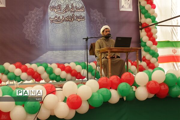 اعتکاف بزرگ دانش‌آموزی در مسجد سید اصفهان 3