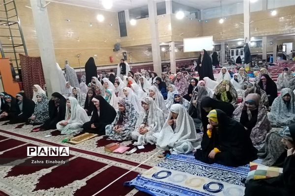 اعتکاف دانش‌آموزی  ویژه دختران در ملارد