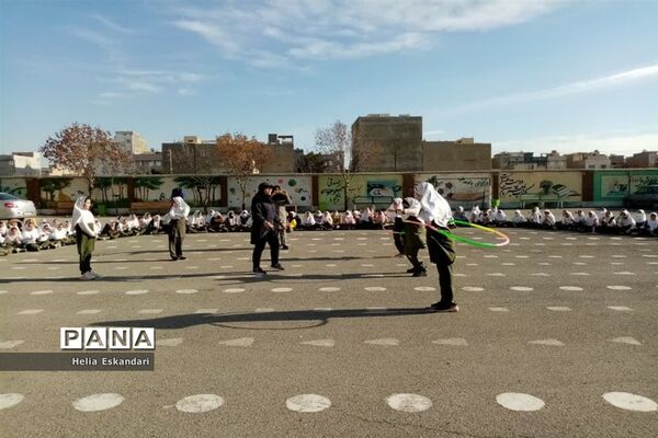 جشنواره ورزشی دانش‌آموزان و دبیران آموزشگاه الله اکبر اسلامشهر