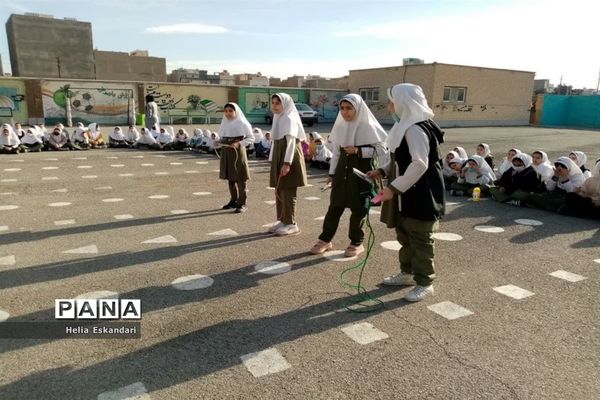 جشنواره ورزشی دانش‌آموزان و دبیران آموزشگاه الله اکبر اسلامشهر